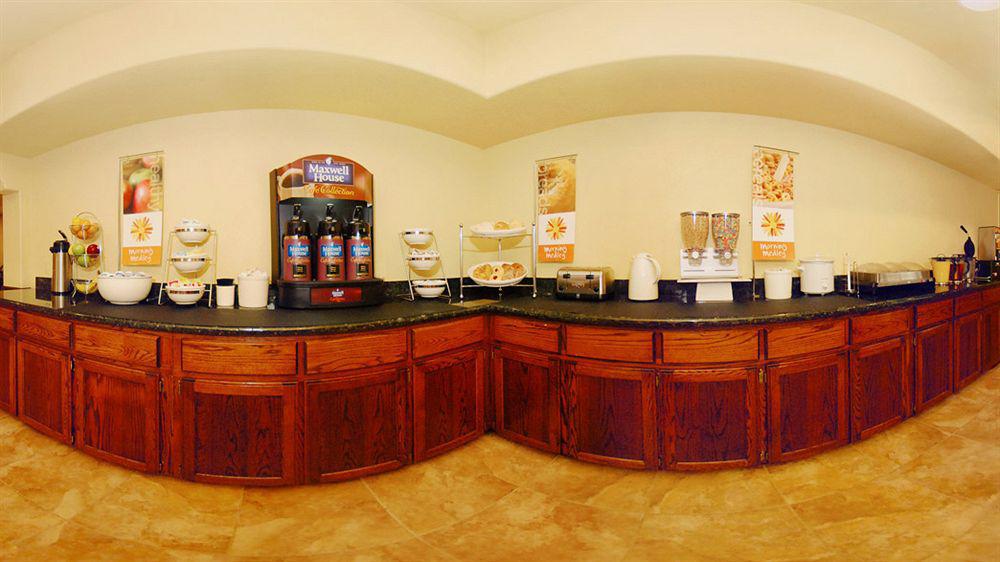 Sleep Inn & Suites Gonzales Near Palmetto State Park Buitenkant foto